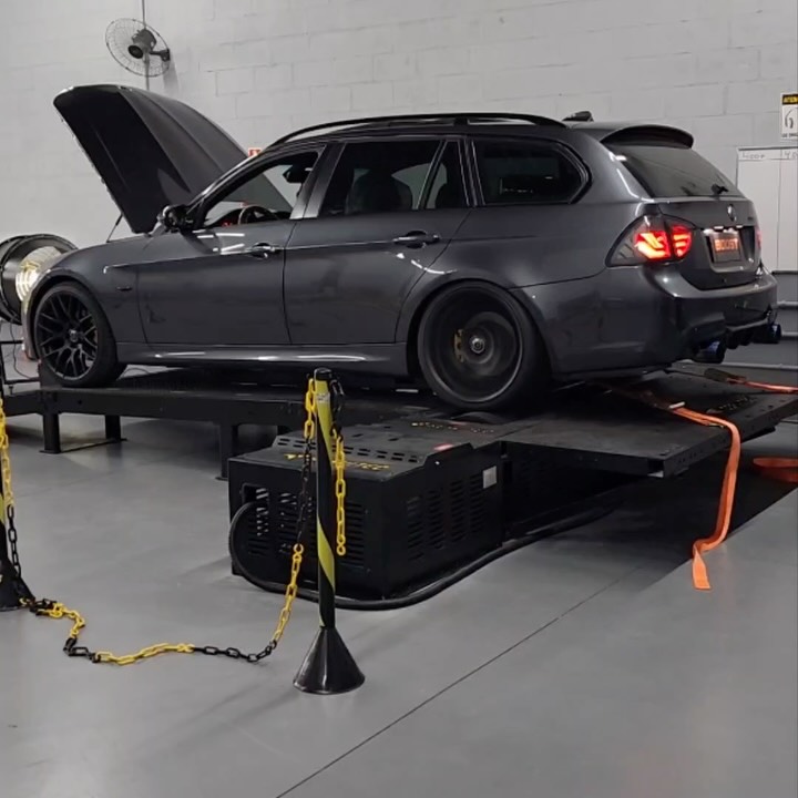 BMW 325I TOURING - Imagem 10