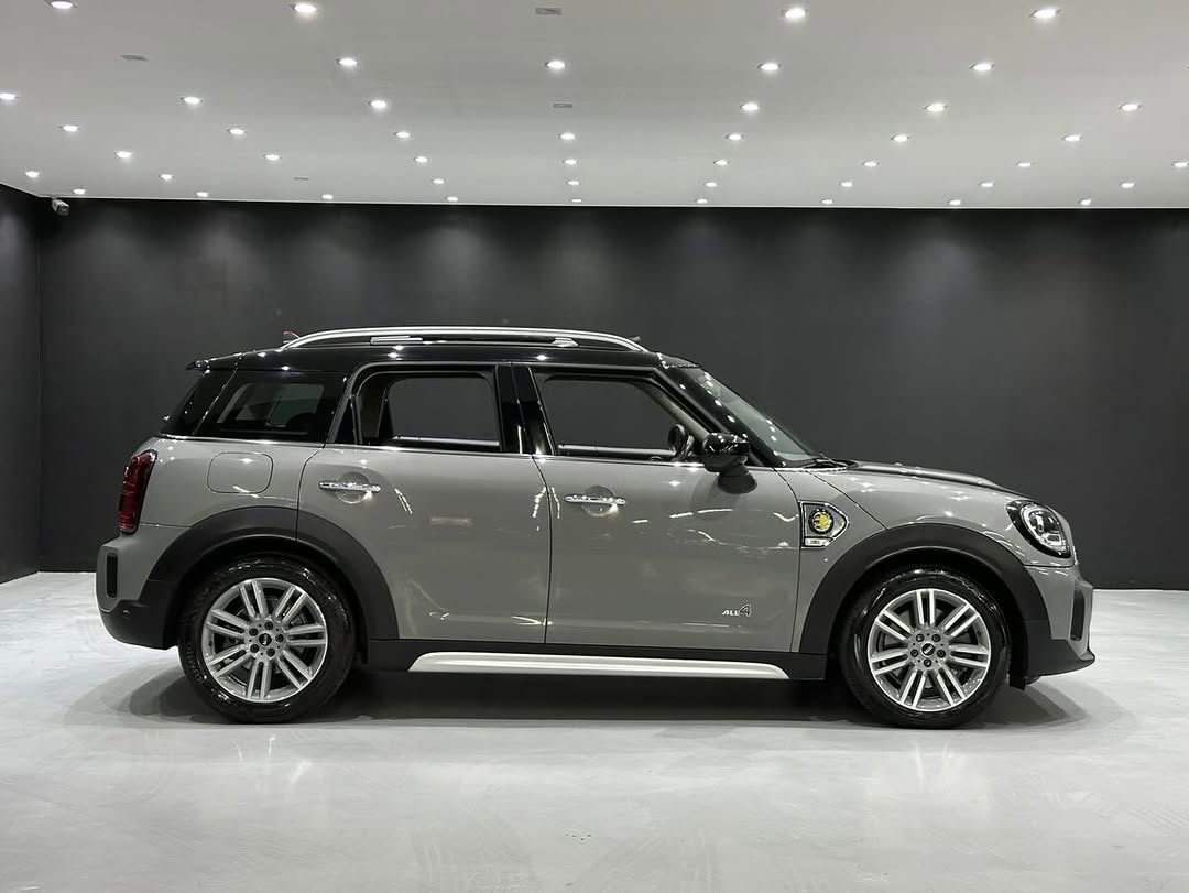 MINI COUNTRYMAN COOPER S E EXCLUSIVE ALL4 - Imagem 9