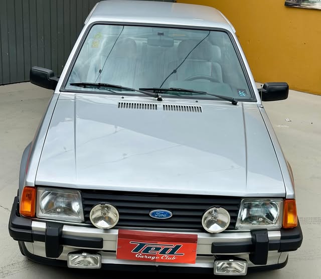FORD ESCORT XR3 - Imagem 5