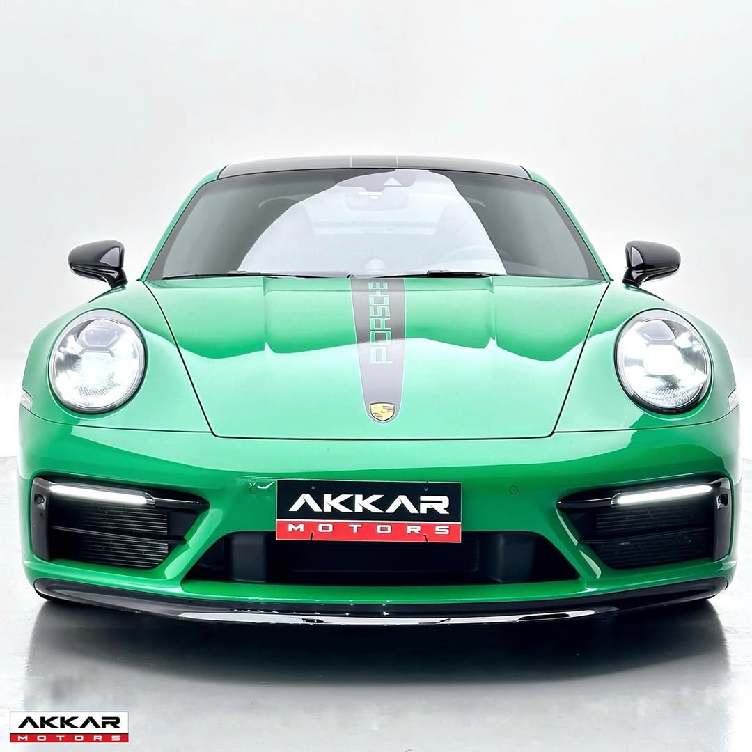 PORSCHE 911 CARRERA GTS - Imagem 9