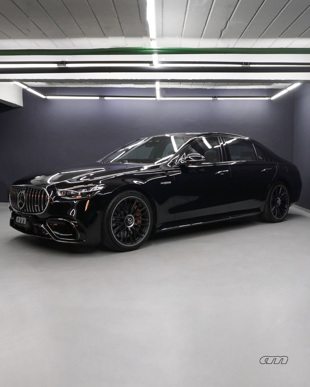 MERCEDES-BENZ S 63 AMG S E PERFORMANCE AUT. (HÍBRIDO) - Imagem 1