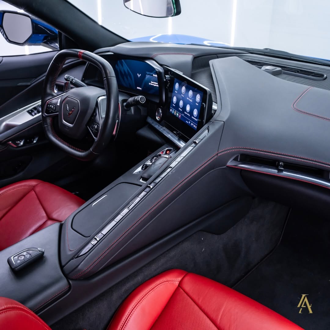 CHEVROLET CORVETTE STINGRAY 1LT TARGA - Imagem 9
