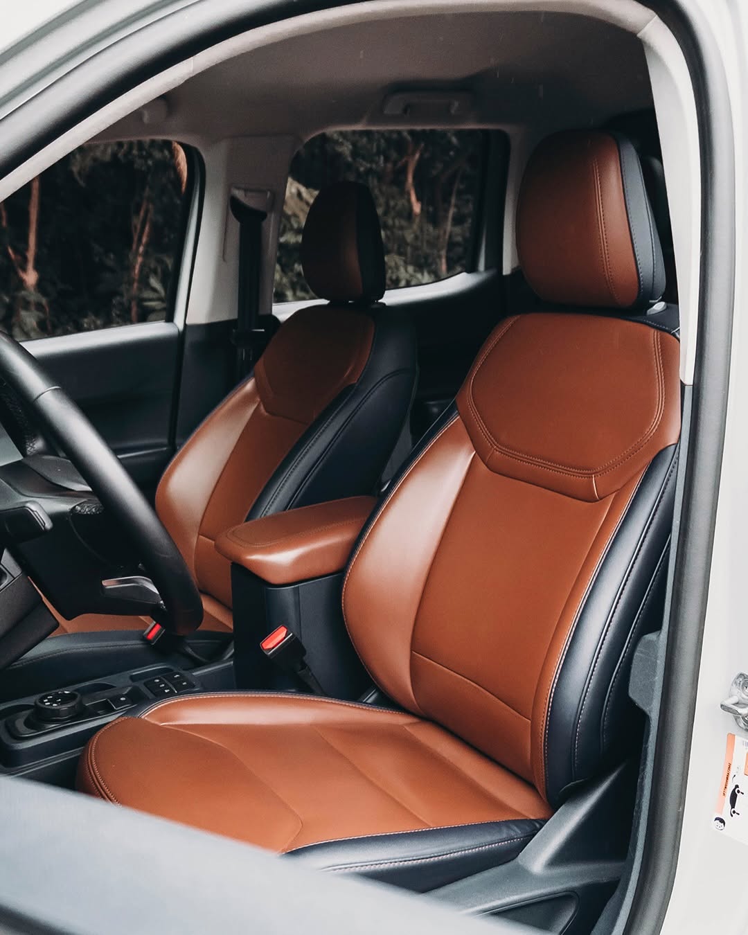 FORD MAVERICK LARIAT FX4 - Imagem 7