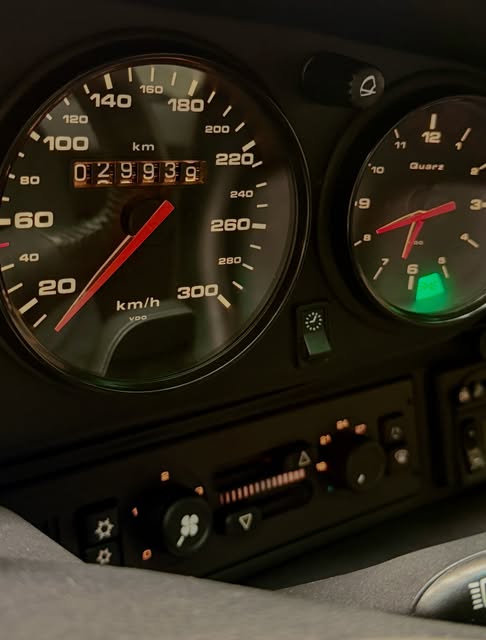PORSCHE 911 CARRERA - Imagem 13