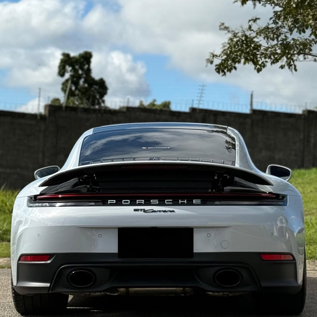 PORSCHE 911 CARRERA - Imagem 13