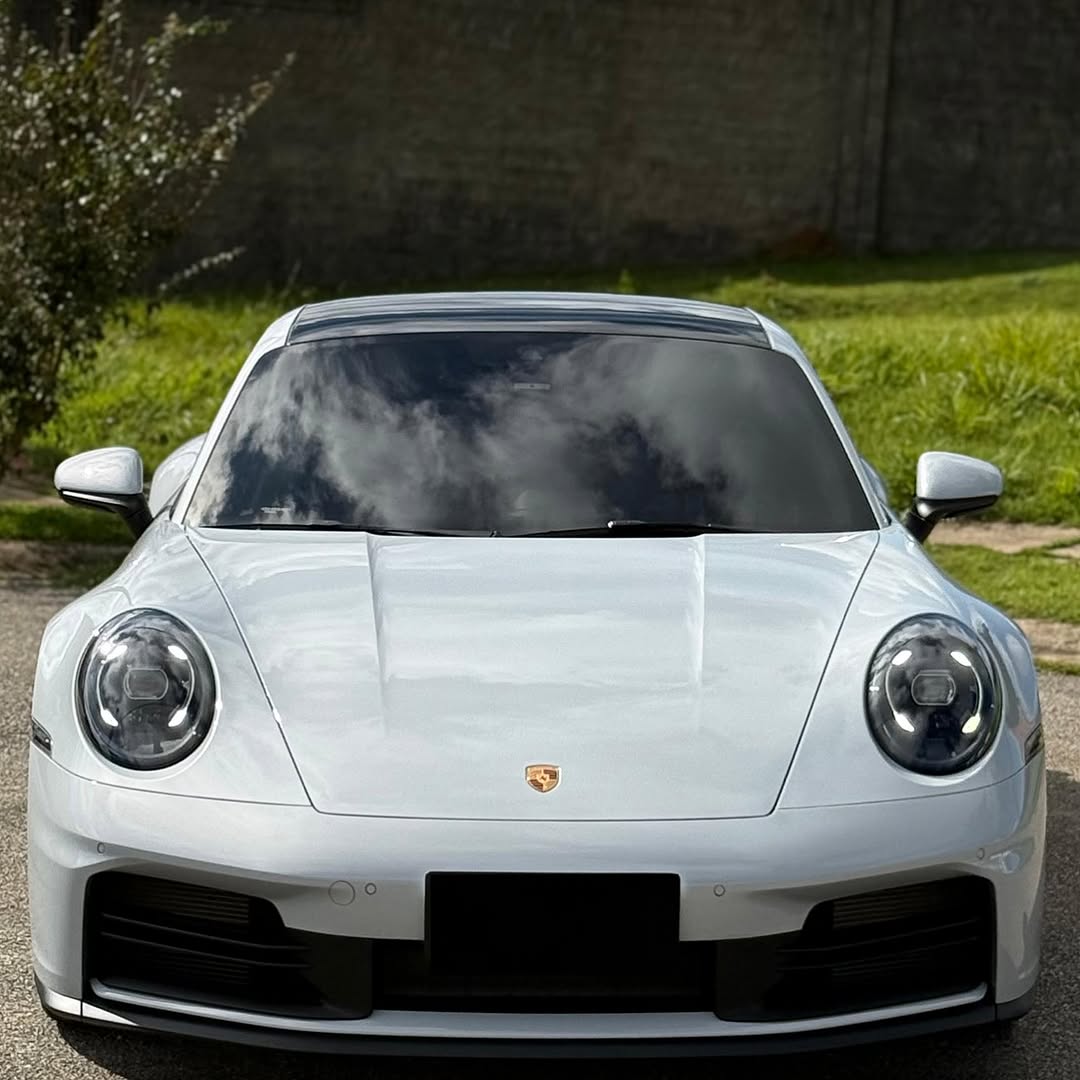 PORSCHE 911 CARRERA - Imagem 9