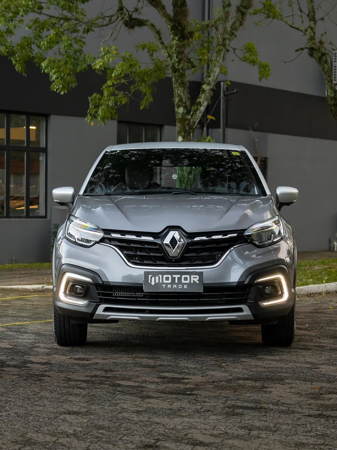 RENAULT CAPTUR ICONIC - Imagem 2