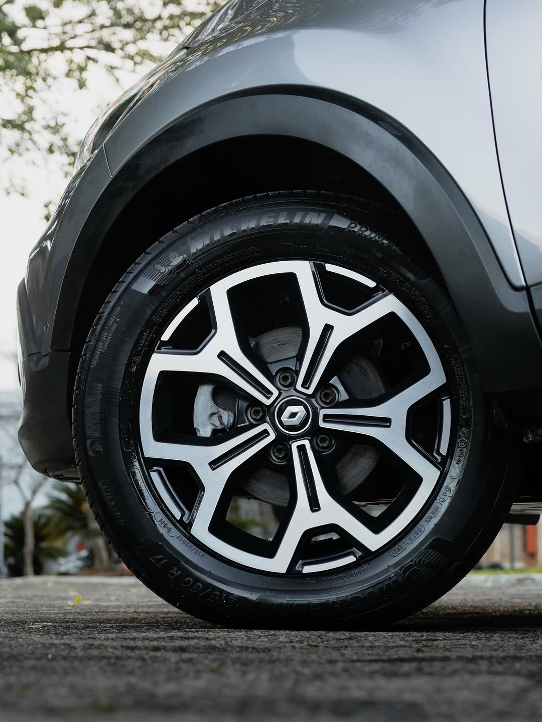 RENAULT CAPTUR ICONIC - Imagem 11