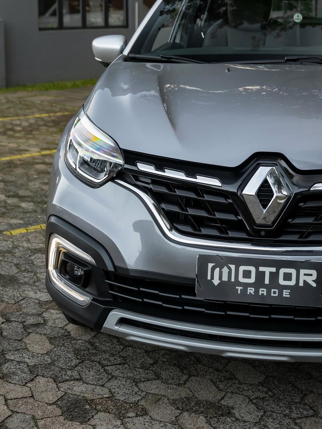 RENAULT CAPTUR ICONIC - Imagem 3