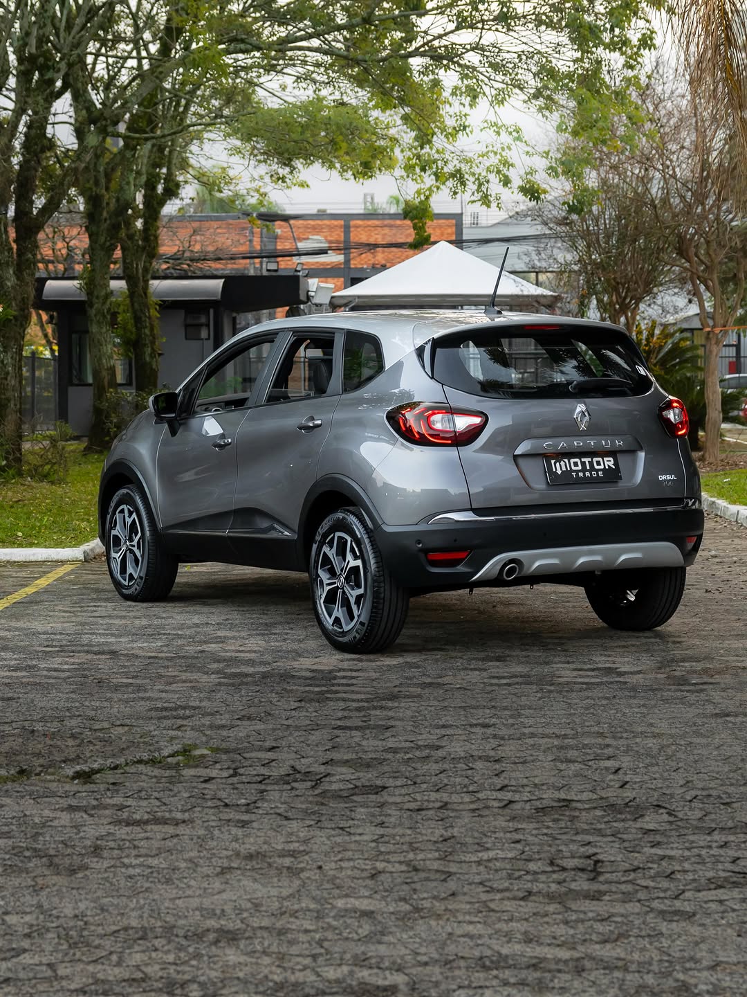 RENAULT CAPTUR ICONIC - Imagem 10