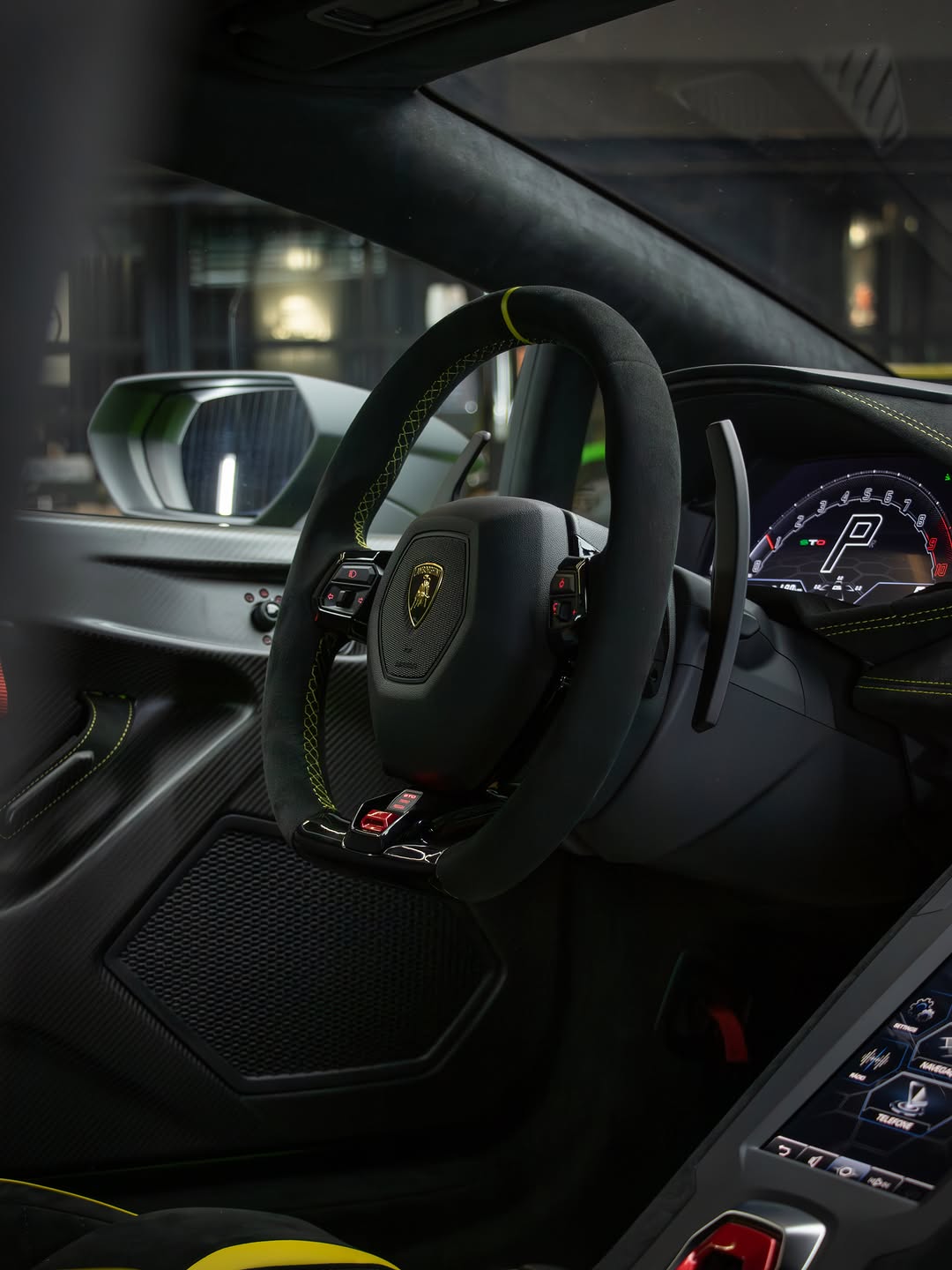 LAMBORGHINI HURACAN STO - Imagem 2