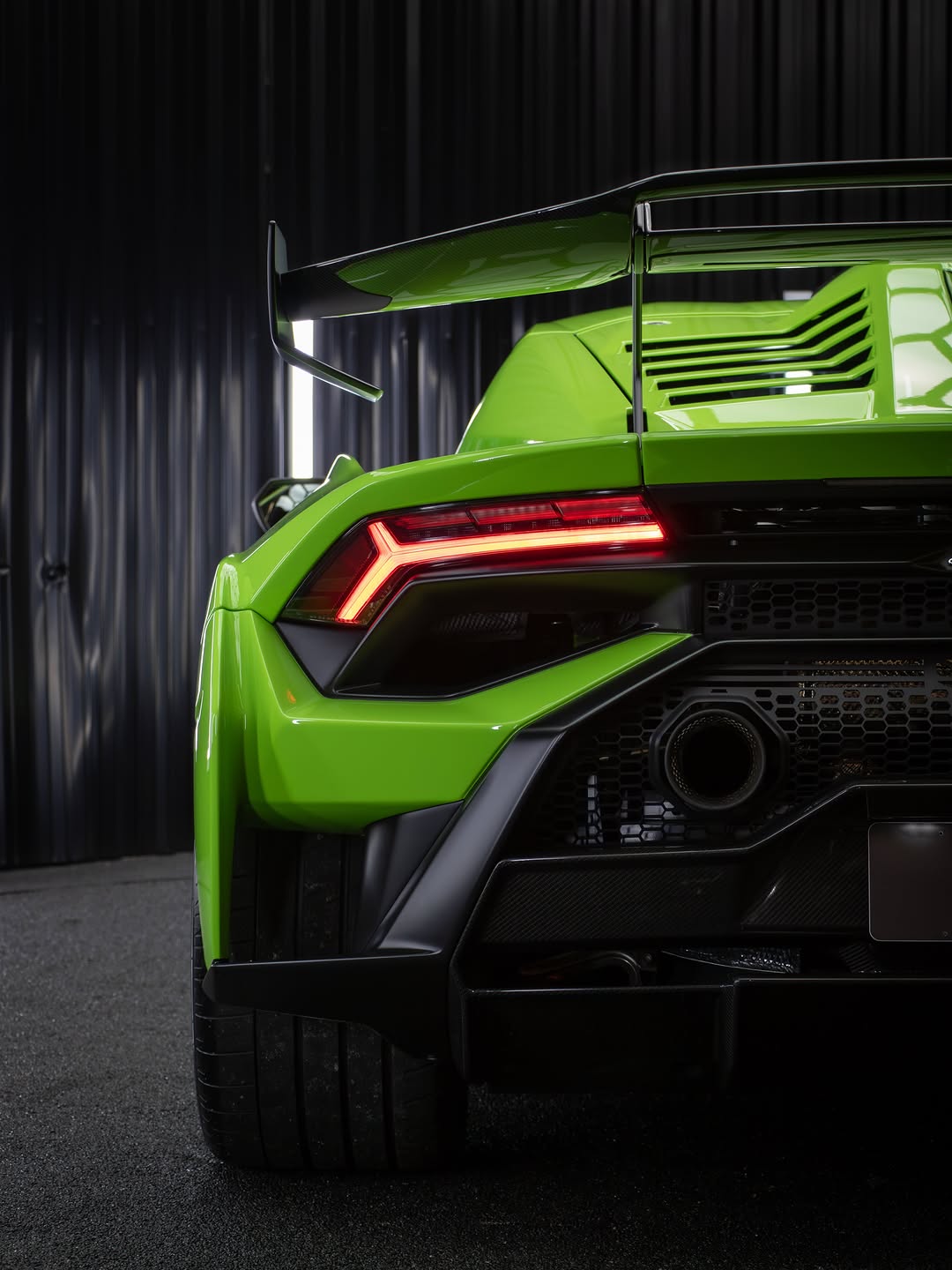 LAMBORGHINI HURACAN STO - Imagem 19