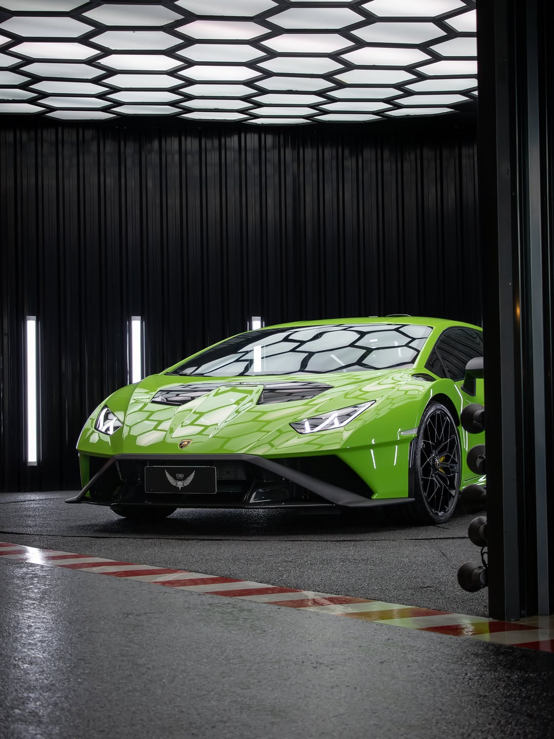 LAMBORGHINI HURACAN STO - Imagem 5