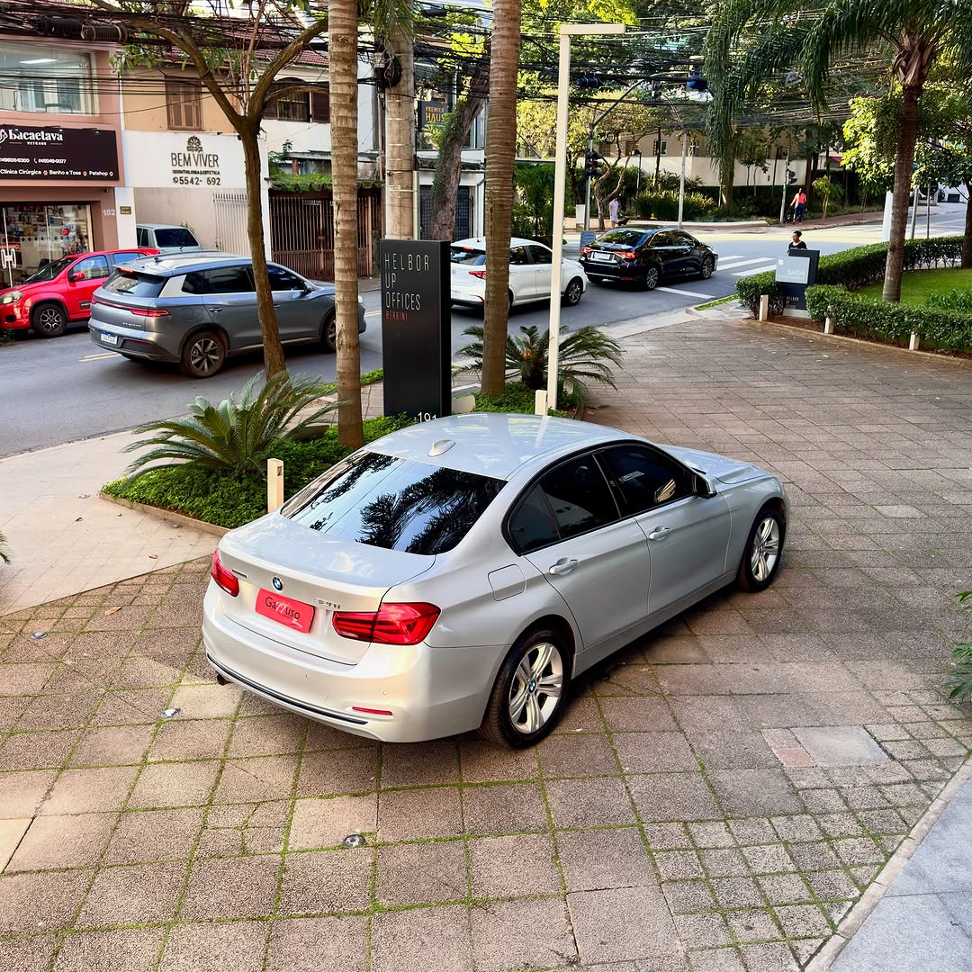 BMW 320I SPORT 16V TURBO - Imagem 6