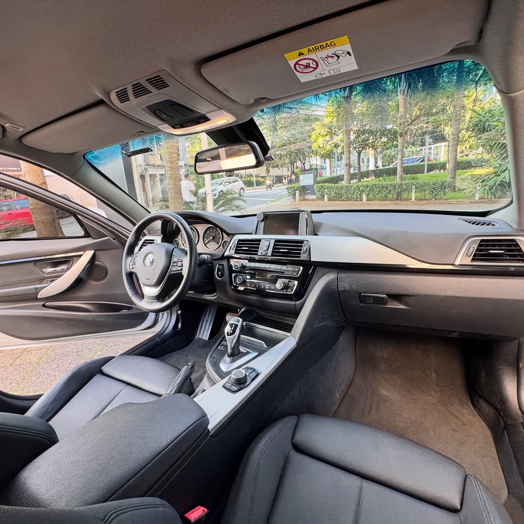 BMW 320I SPORT 16V TURBO - Imagem 8