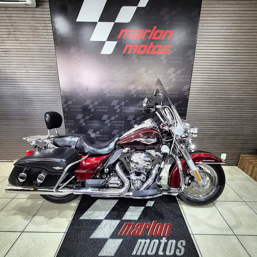 HARLEY-DAVIDSON ROAD KING CLASSIC - Imagem 1