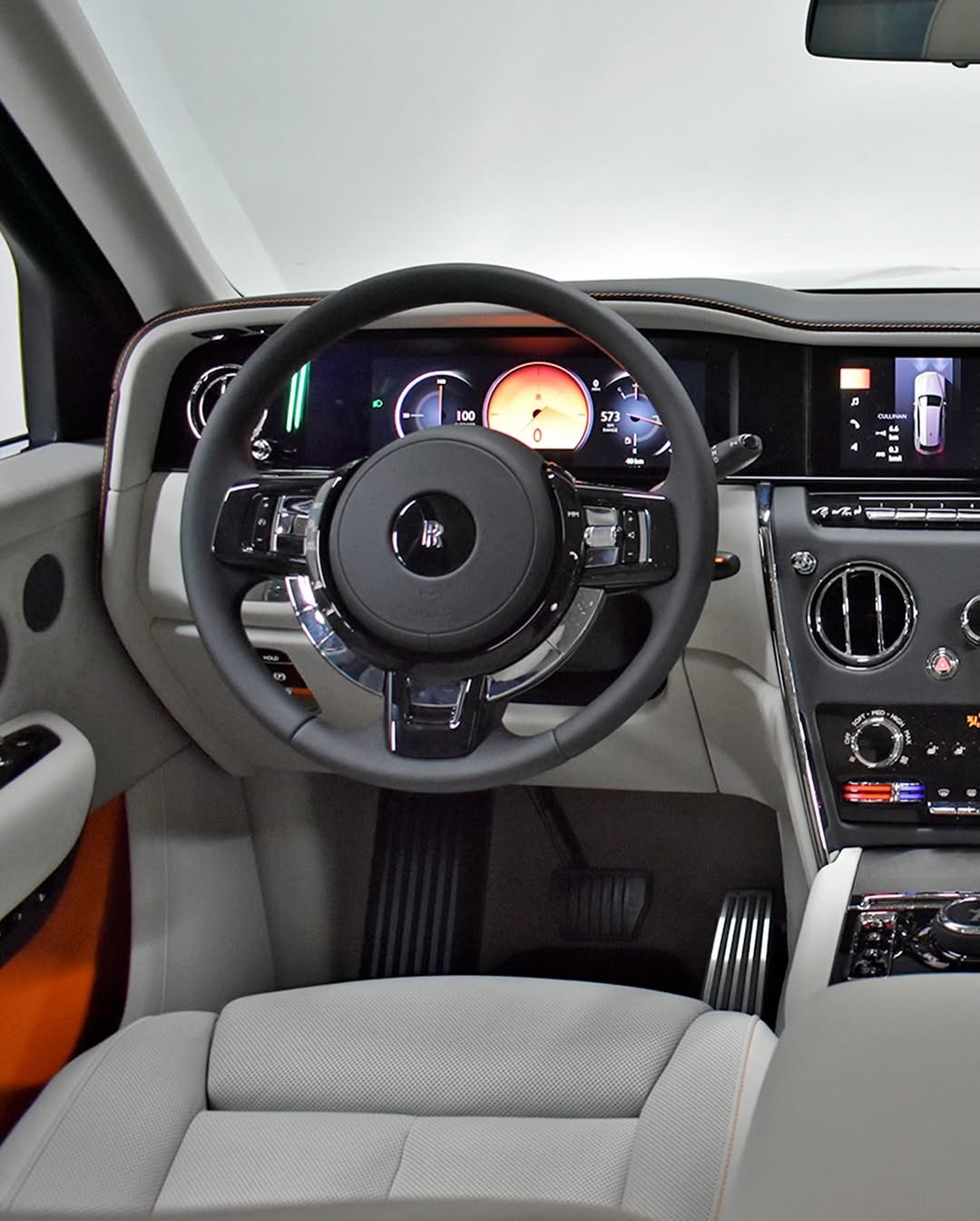 ROLLS-ROYCE CULLINAN - Imagem 4