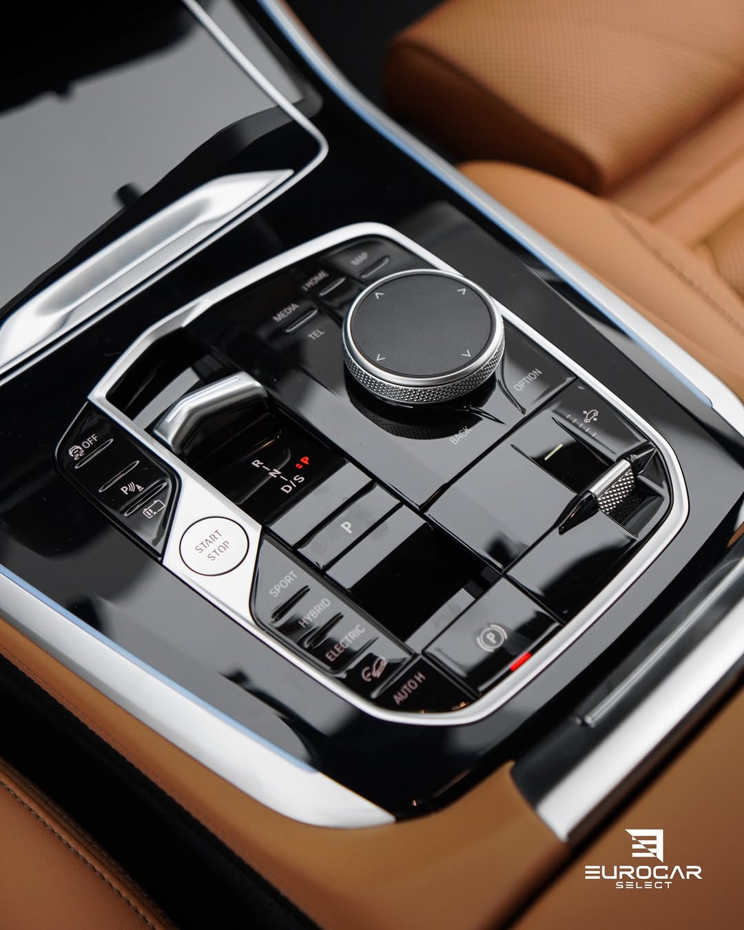 BMW X5 XDRIVE50E - Imagem 7