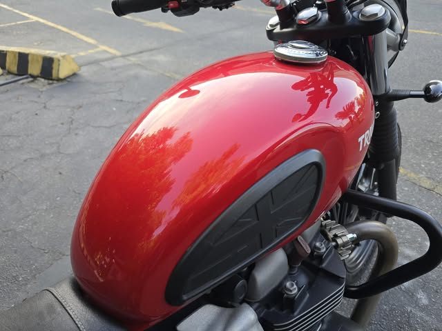 TRIUMPH STREET TWIN - Imagem 7