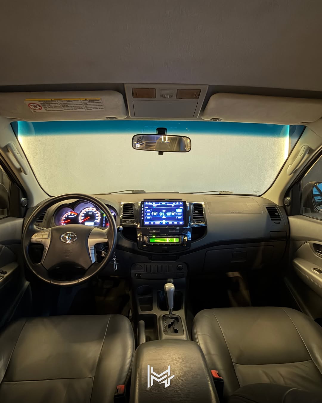 TOYOTA HILUX SRV 4X4 DIESEL AUT. - Imagem 3