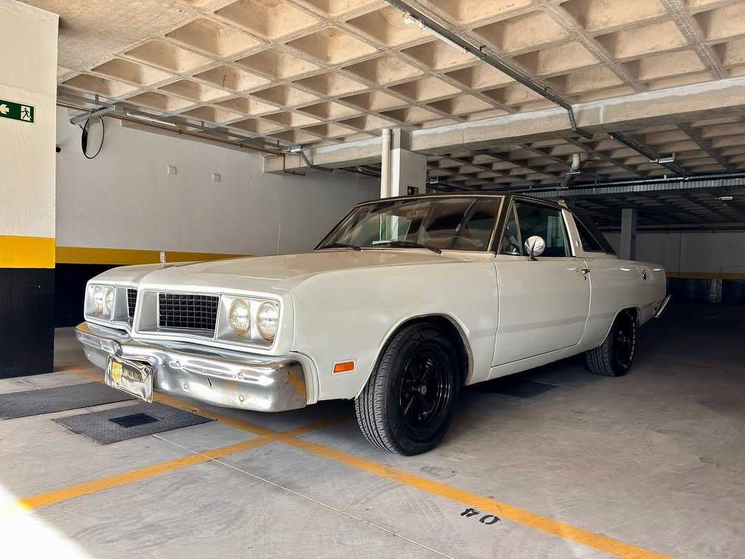 DODGE MAGNUM - Imagem 1
