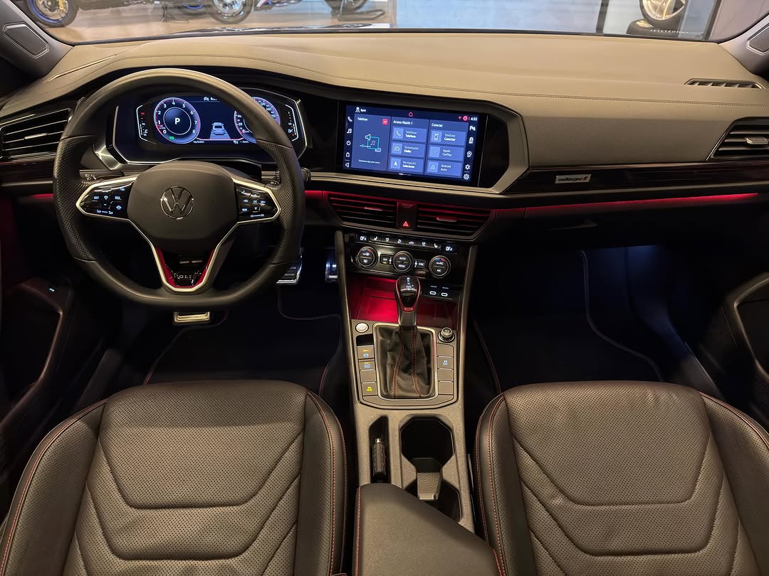 VOLKSWAGEN JETTA GLI 2.0 TSI - Imagem 11