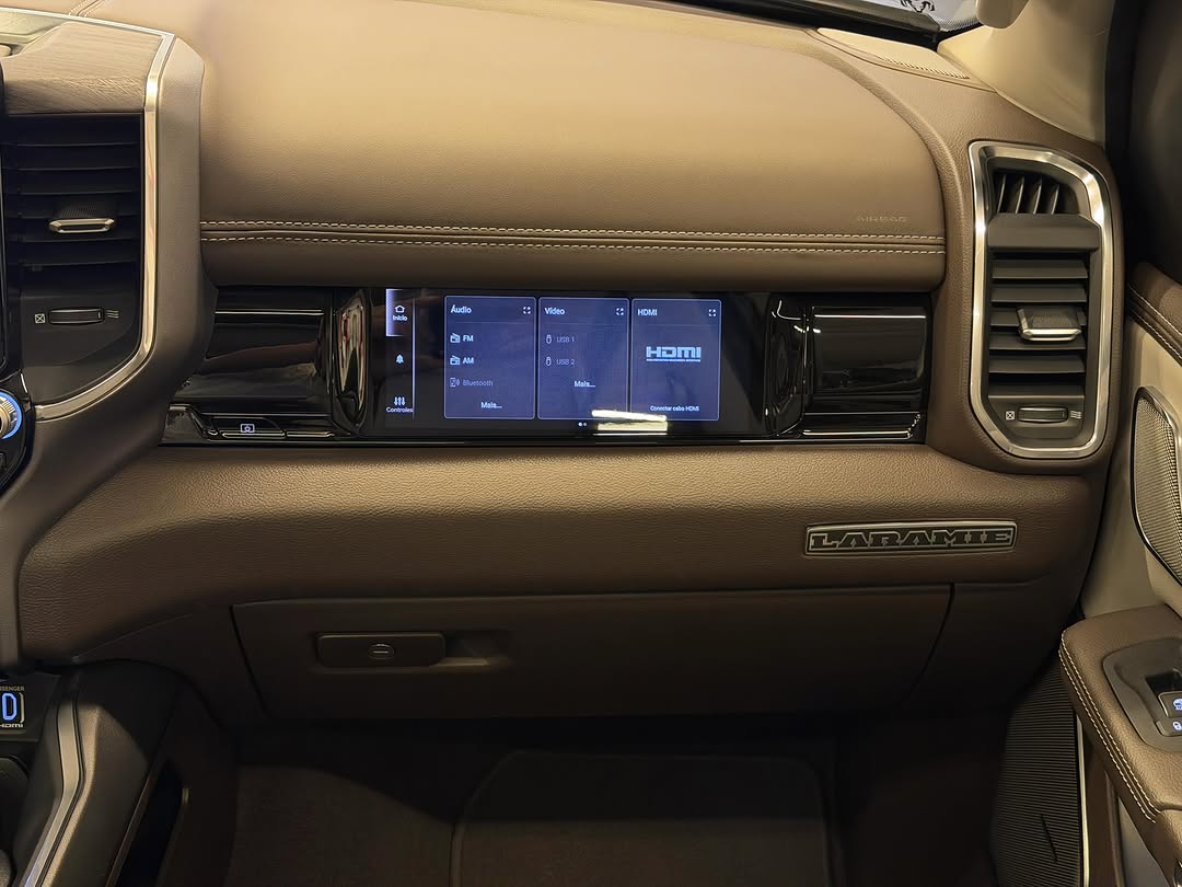 RAM 1500 LARAMIE - Imagem 13