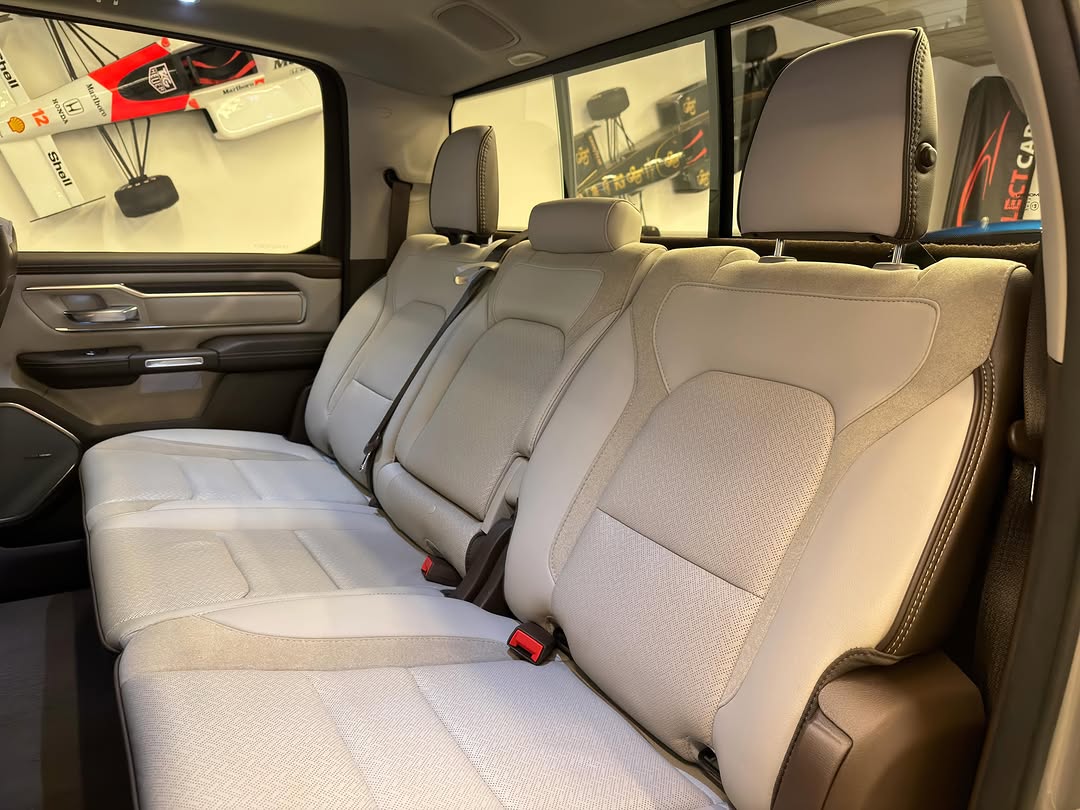 RAM 1500 LARAMIE - Imagem 8