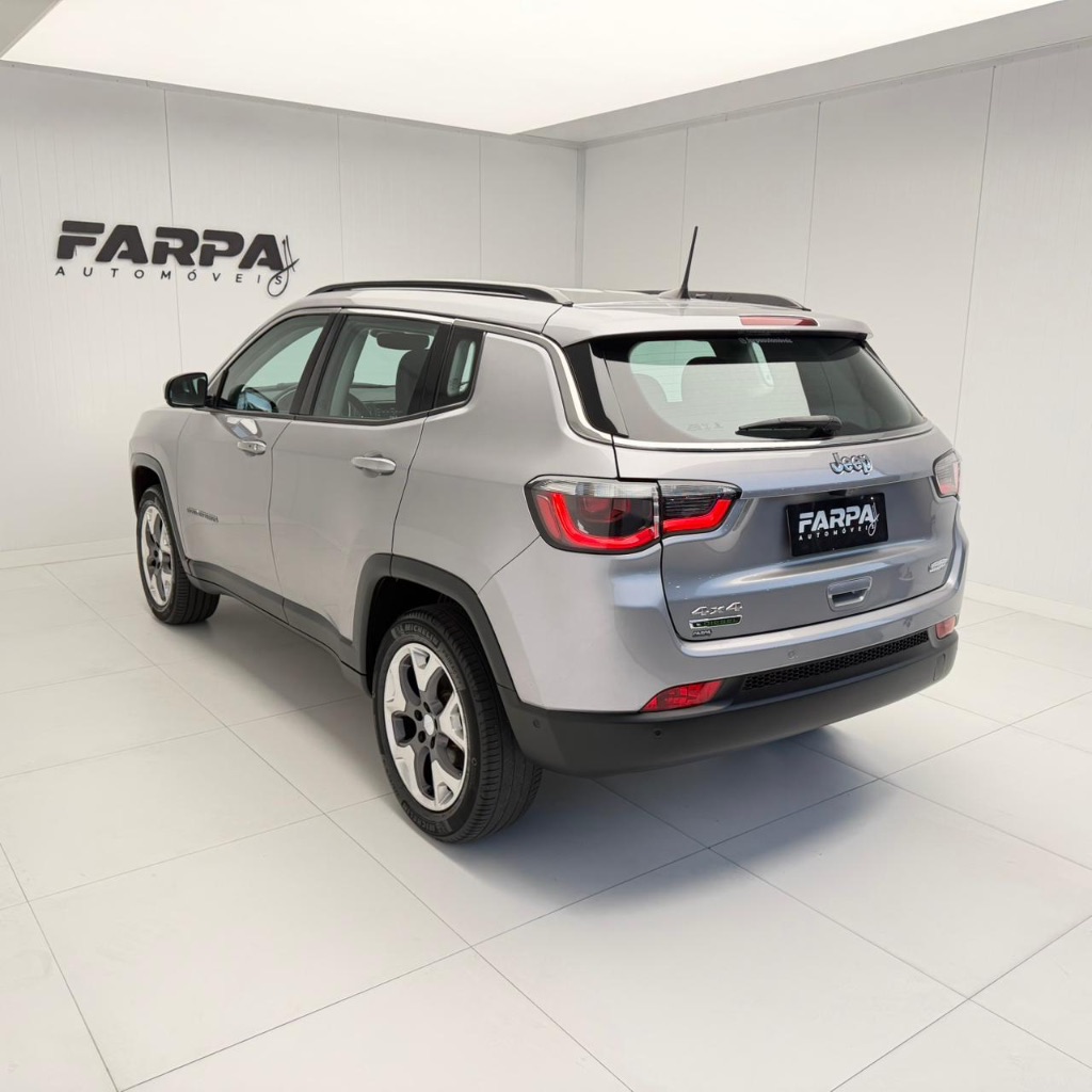 JEEP COMPASS LONGITUDE 2.0 4X4 DIES. 16V AUT. - Imagem 4