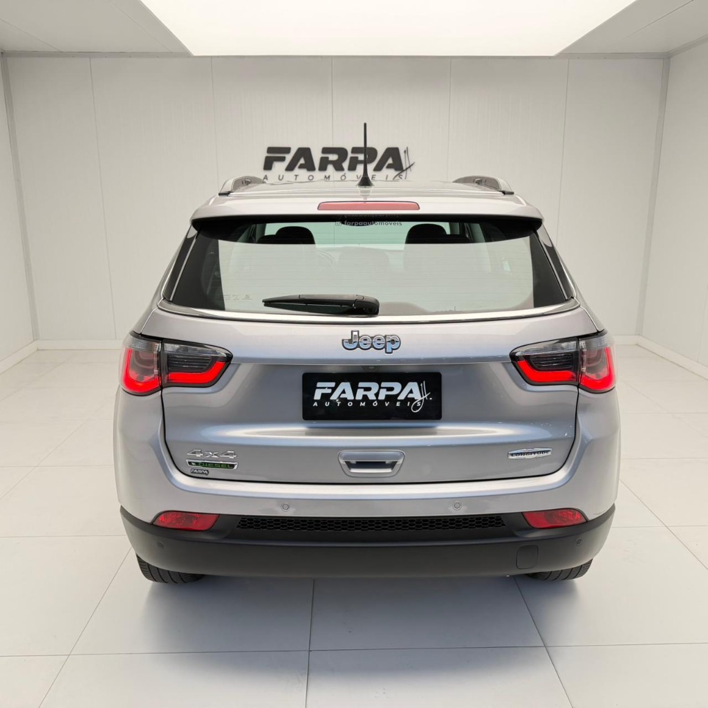 JEEP COMPASS LONGITUDE 2.0 4X4 DIES. 16V AUT. - Imagem 5