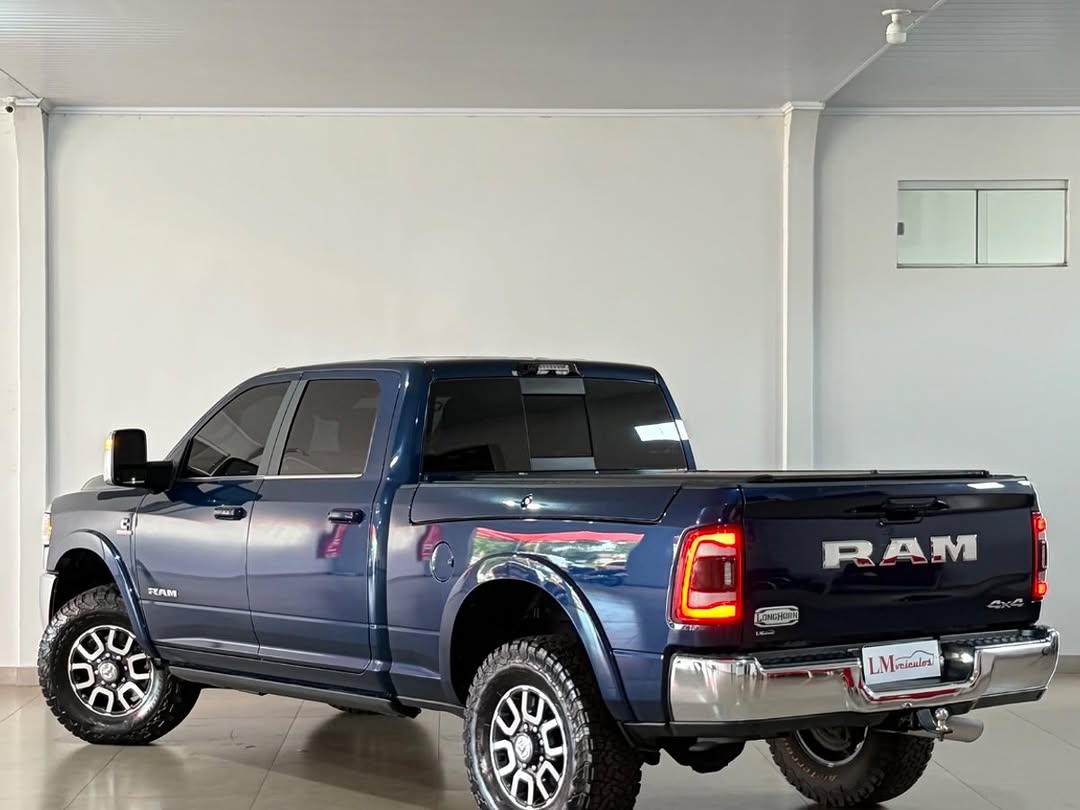 RAM 3500 LONGHORN LIMITED - Imagem 3