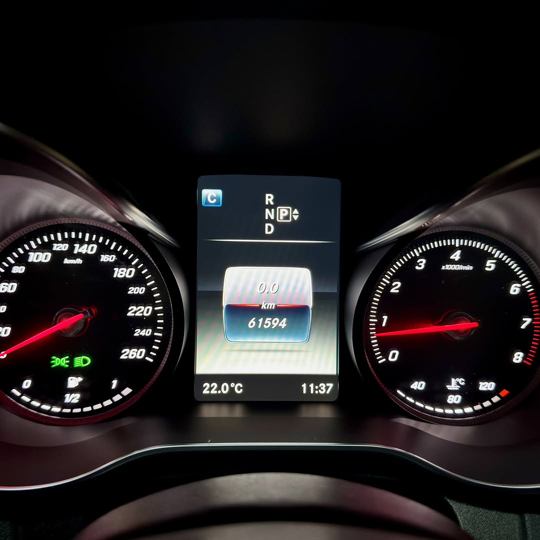 MERCEDES-BENZ C 250 SPORT - Imagem 10