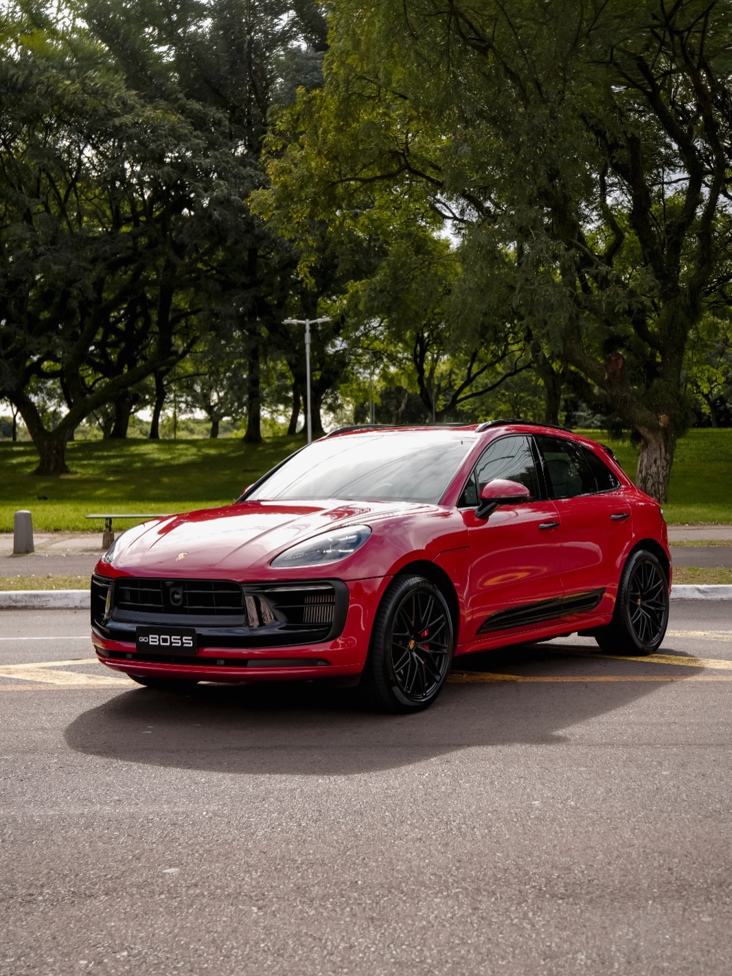 PORSCHE MACAN GTS - Imagem 1