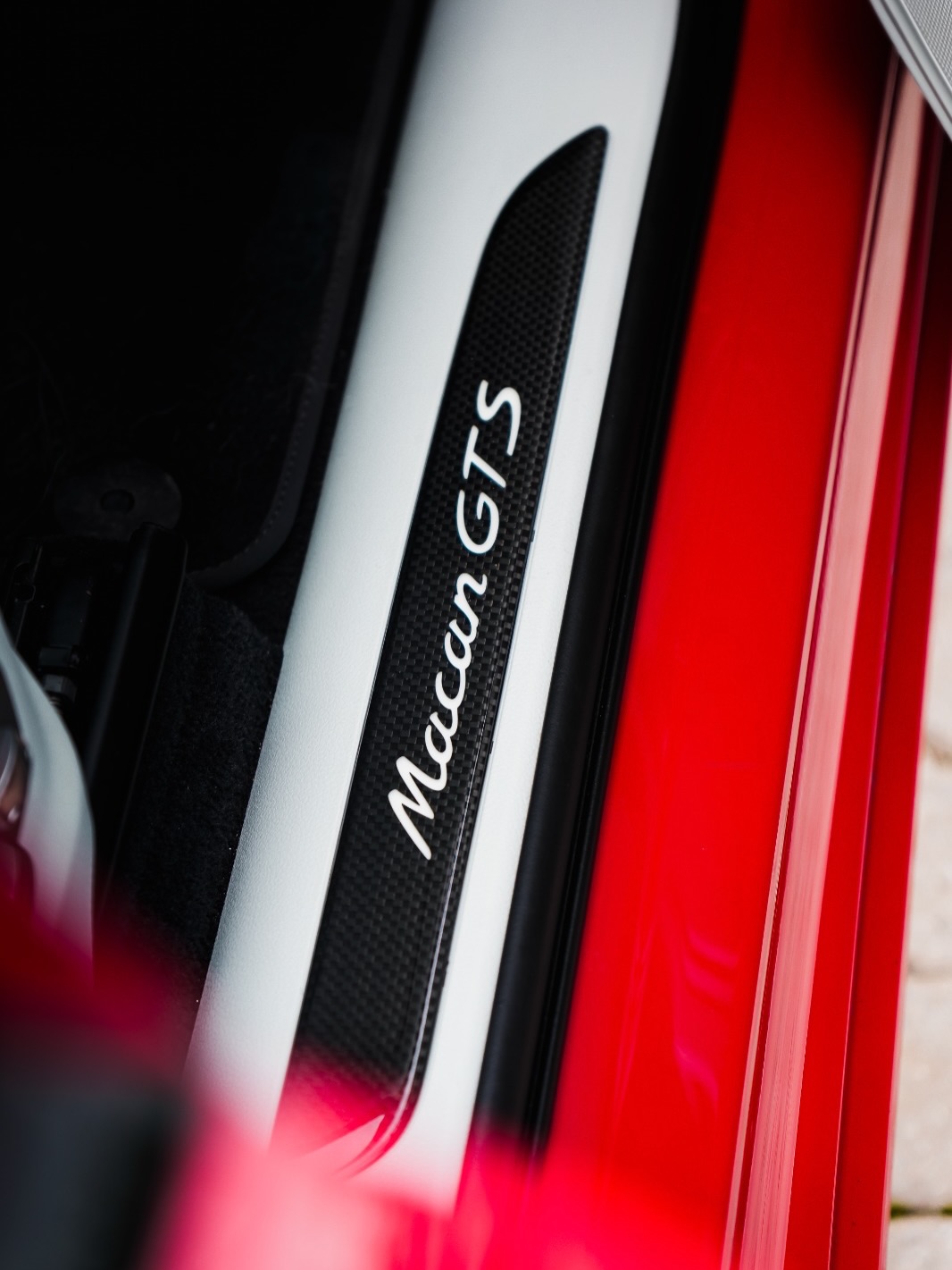 PORSCHE MACAN GTS - Imagem 8