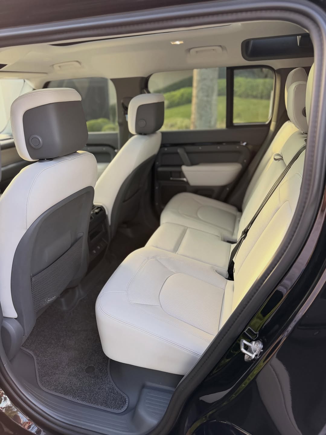 LAND ROVER DEFENDER HSE - Imagem 12