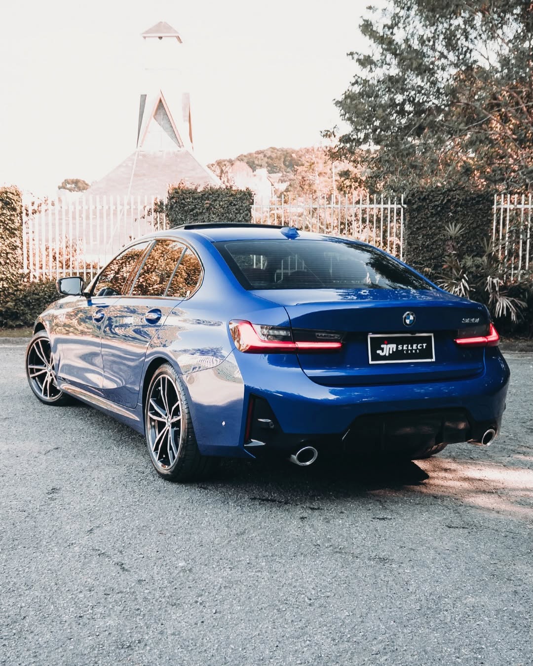 BMW 320I M SPORT - Imagem 2