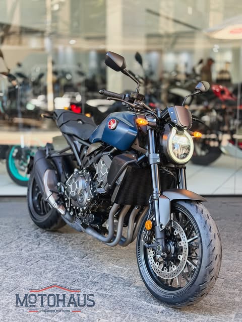HONDA CB1000R BLACK EDITION - Imagem 1