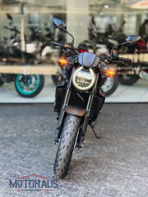 HONDA CB1000R BLACK EDITION - Imagem 3