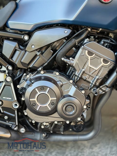 HONDA CB1000R BLACK EDITION - Imagem 9