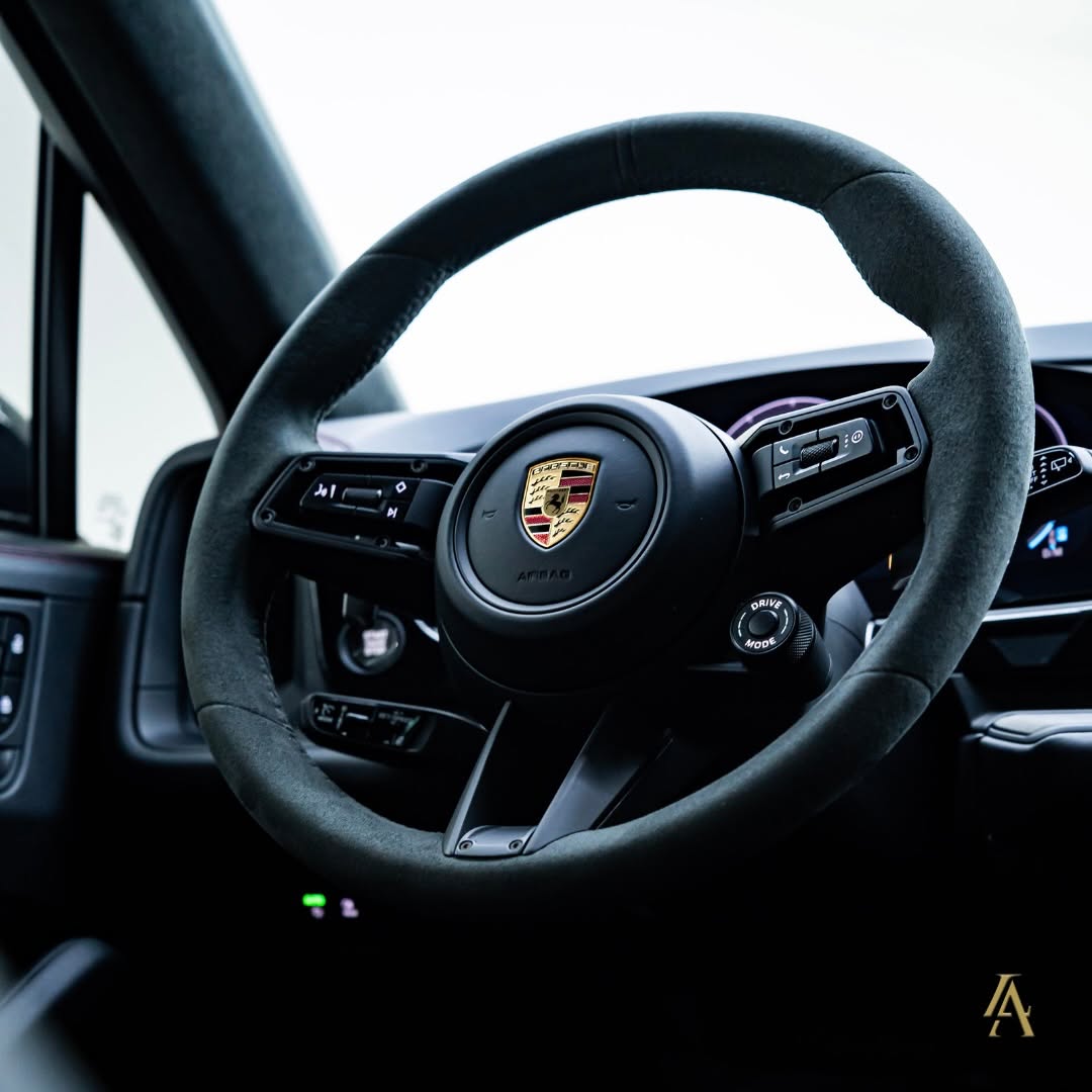 PORSCHE CAYENNE GTS - Imagem 13