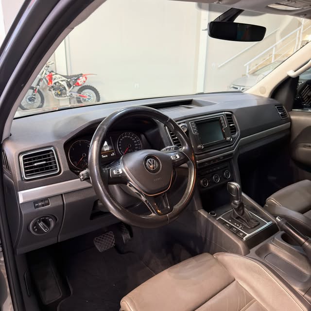 VOLKSWAGEN AMAROK HIGHLINE - Imagem 7