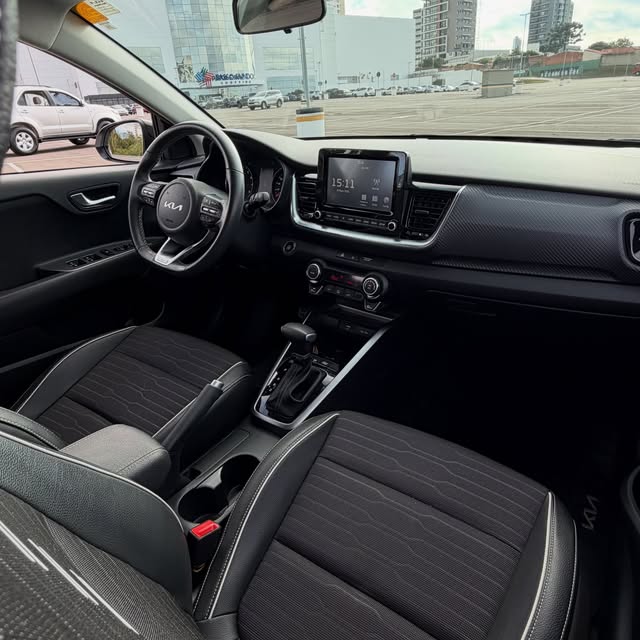 KIA STONIC SX - Imagem 2