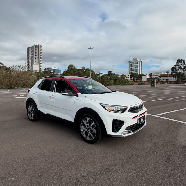KIA STONIC SX - Imagem 8