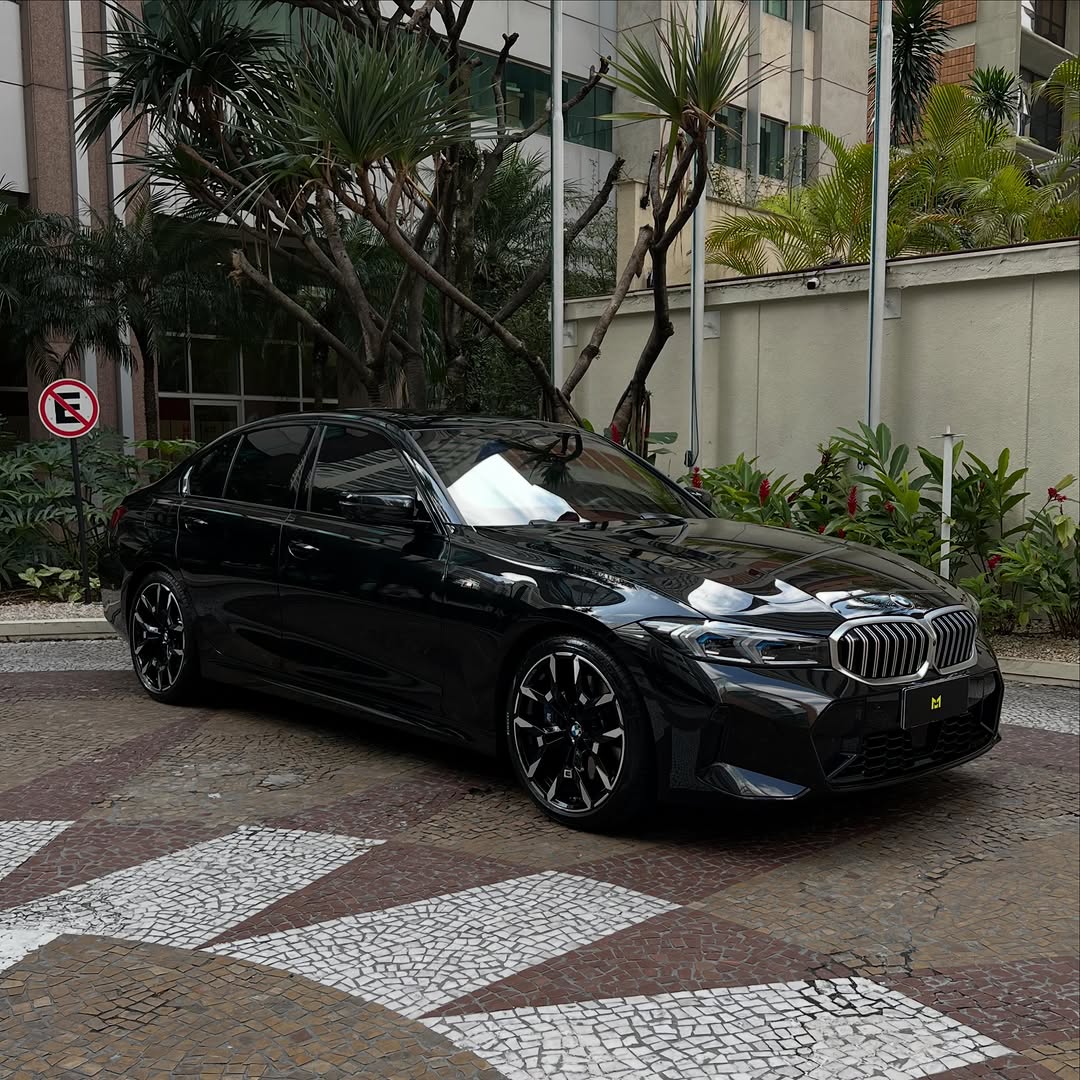 BMW 320I M SPORT - Imagem 3