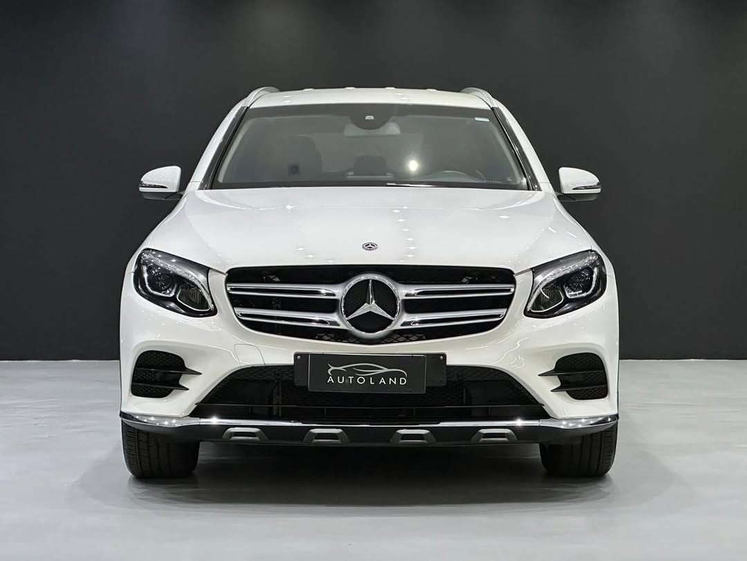 MERCEDES-BENZ GLC 250 2.0 CGI GASOLINA HIGWAY 4MATIC 9G-TRONIC BLINDADO - Imagem 9