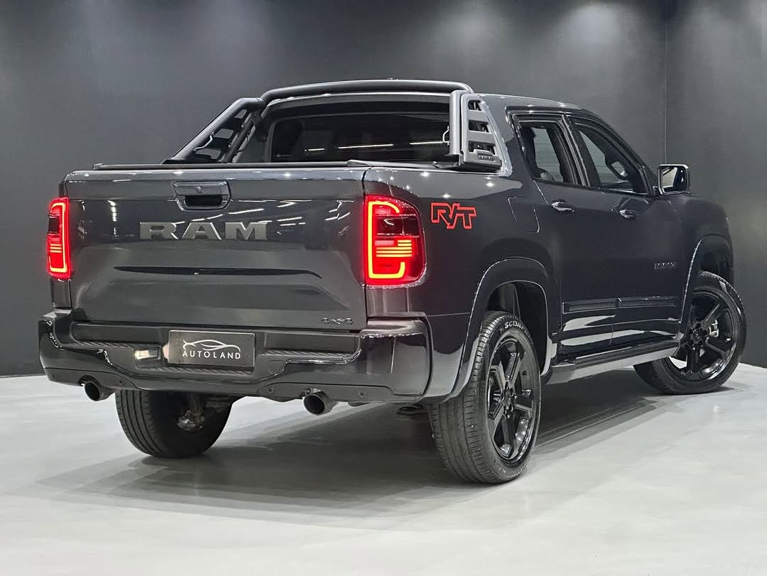 RAM RAMPAGE HURRICANE R/T - Imagem 2