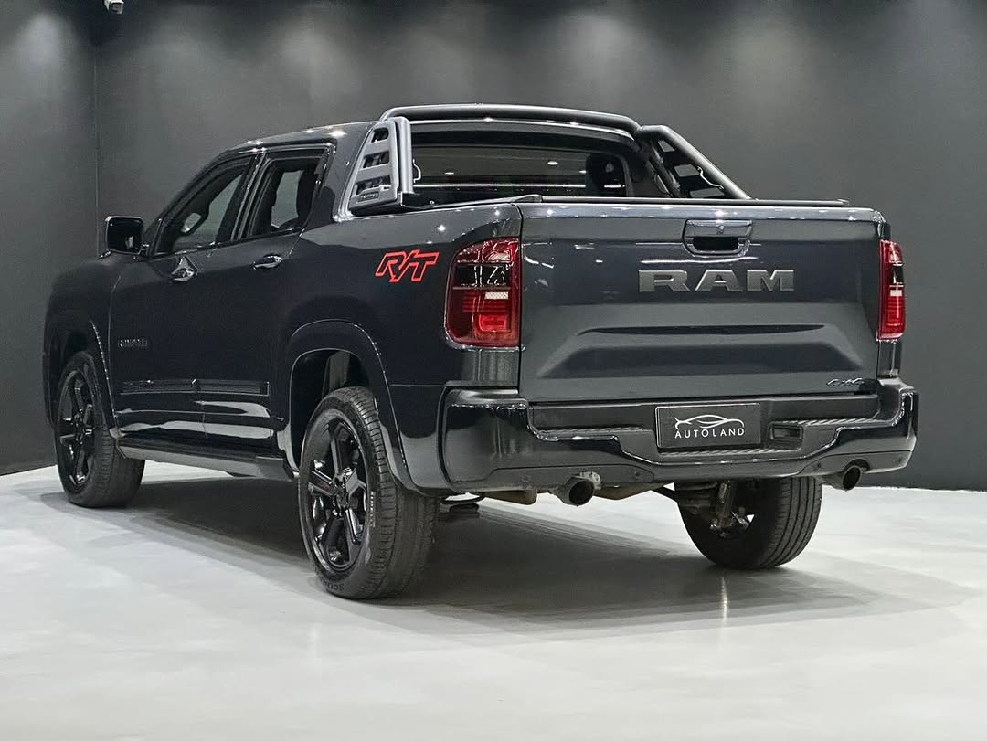 RAM RAMPAGE HURRICANE R/T - Imagem 4