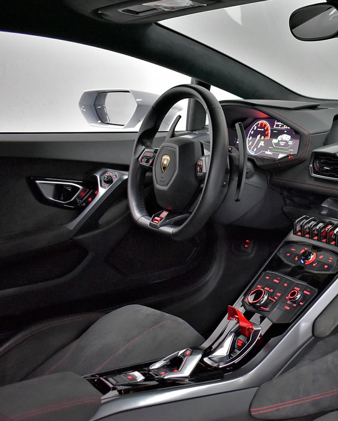 LAMBORGHINI HURACAN LP 610-4 - Imagem 4