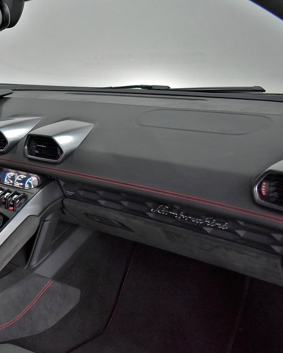 LAMBORGHINI HURACAN LP 610-4 - Imagem 5