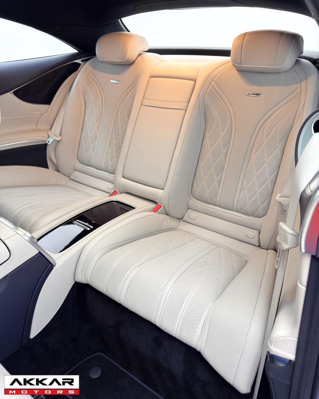 MERCEDES-BENZ S 63 AMG - Imagem 8